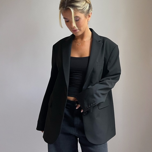 Djerf Avenue Jackets & Blazers - DJERF avenue Forever Blazer black